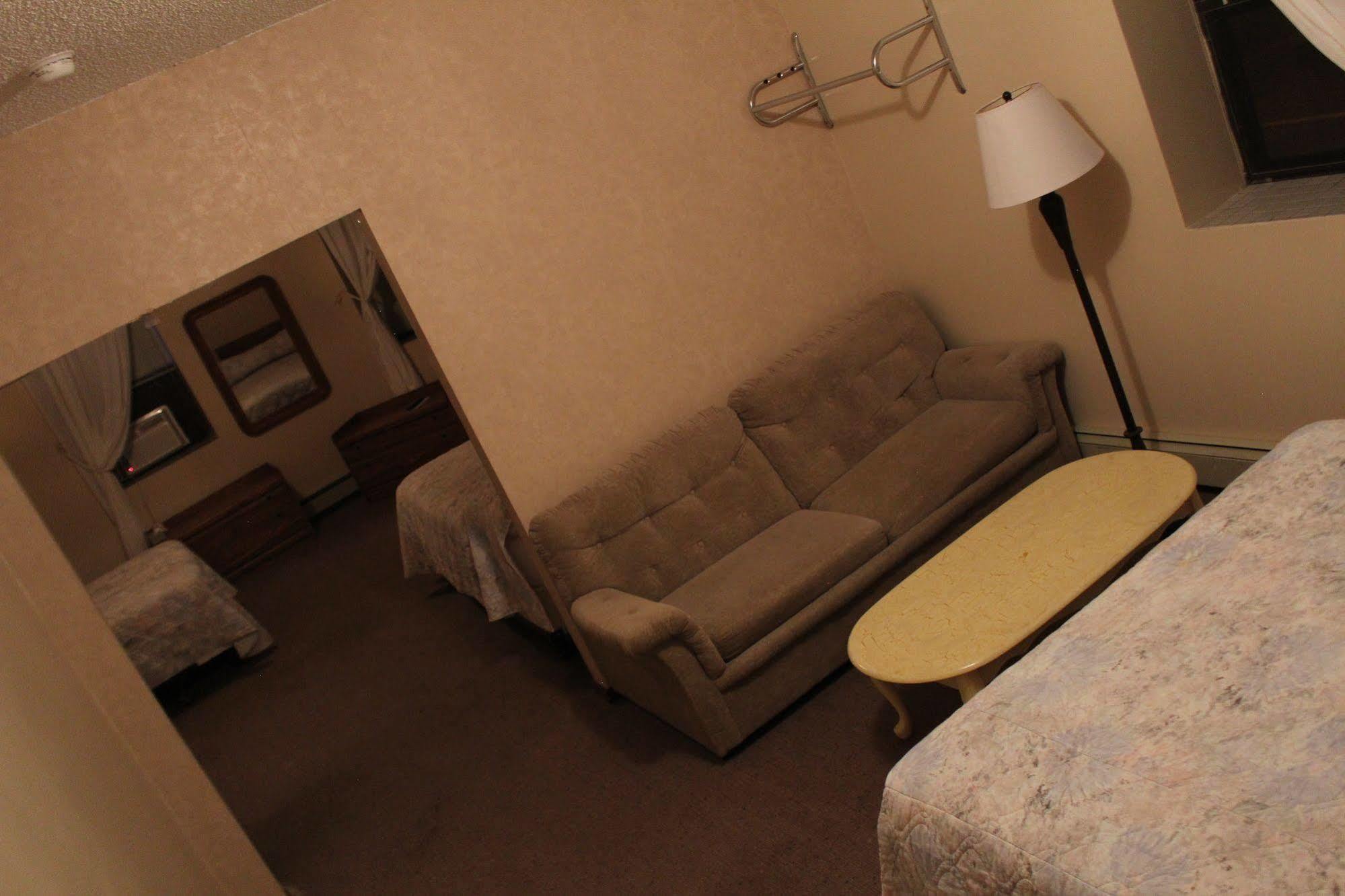 The Cosmopolitan Hotel Blairmore Extérieur photo