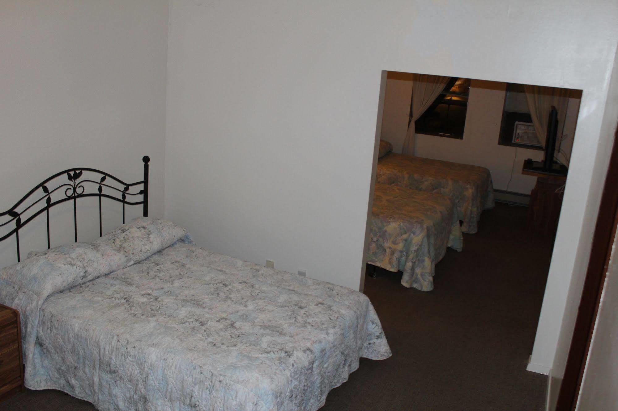 The Cosmopolitan Hotel Blairmore Extérieur photo
